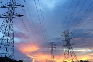Conta de luz terá desconto em agosto com bônus de Itaipu