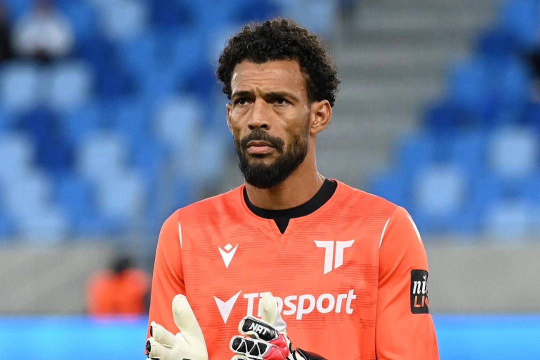 Vozinha terá um dos maiores salários do Colo-Colo; descubra quanto vai ganhar após destaque na Copa
