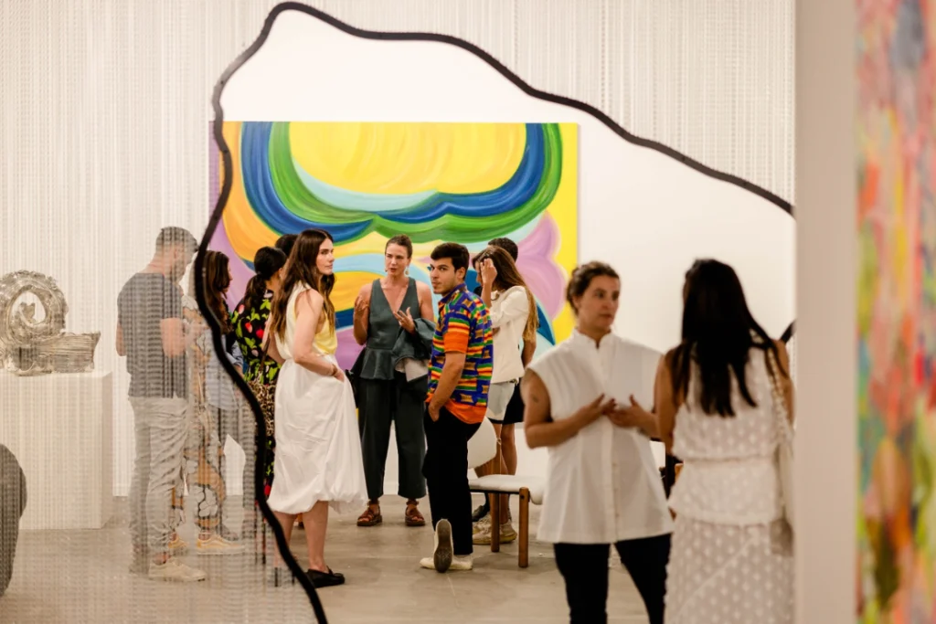 ArtRio chega ao último dia com arte, debates e novas atrações