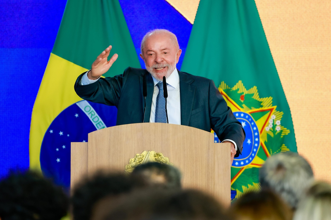 Governo anuncia perdão de dívidas e Pix de até R$ 5 mil para MEIs